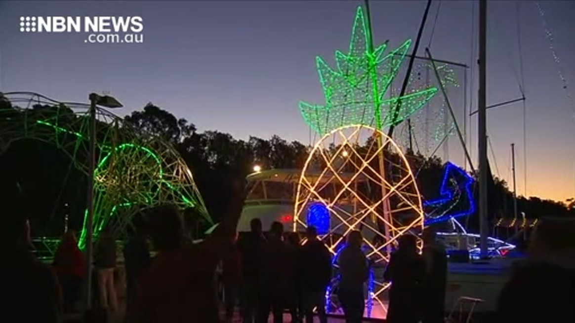 Nbn News Float Your Boat Lights Up The Lake