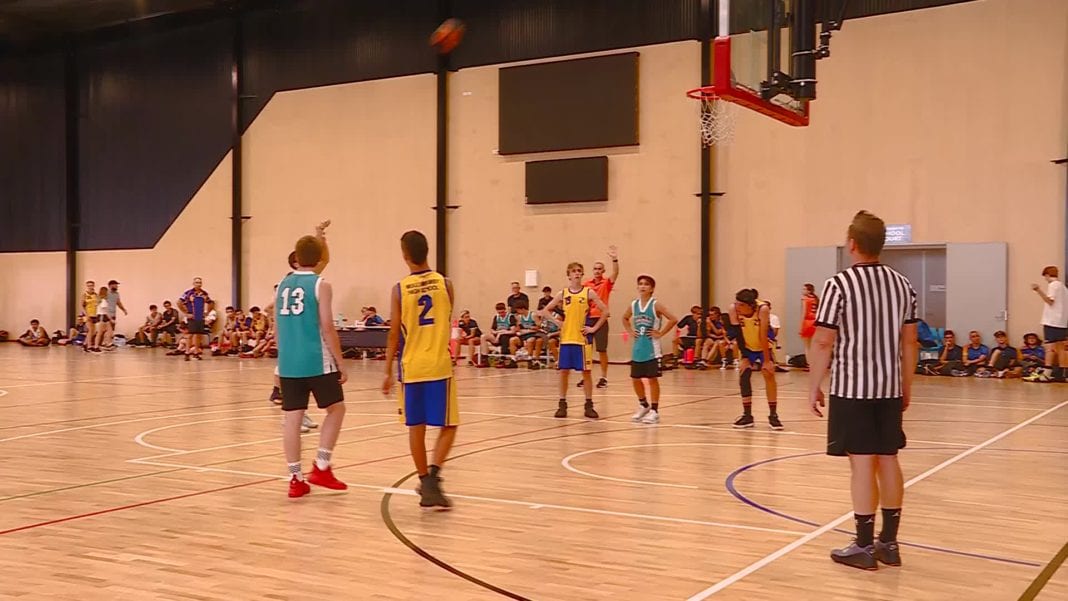 HIGH SCHOOL STUDENTS HIT THE COURT IN BALLINA NBN News