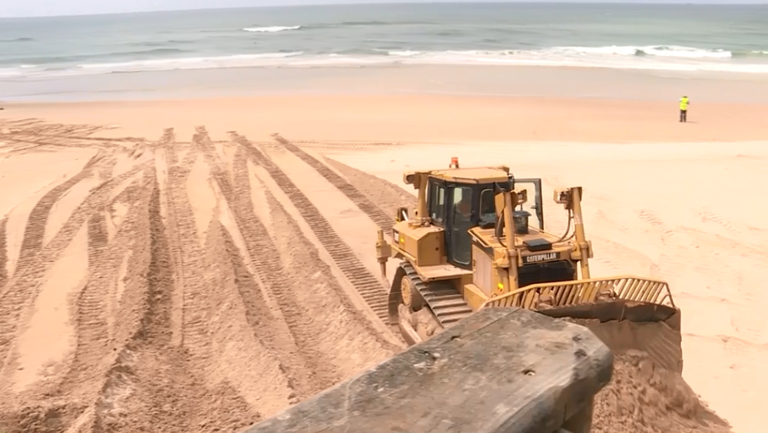 FURTHER SAND SCRAPING FOR OLD BAR BEACH NBN News