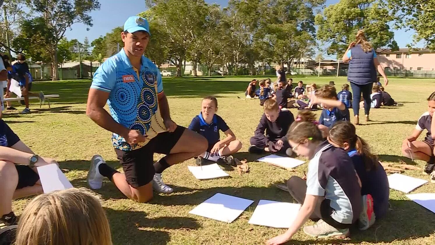 GOLD COAST TITANS PLAYERS VISIT BALLINA PUBLIC SCHOOL – NBN News