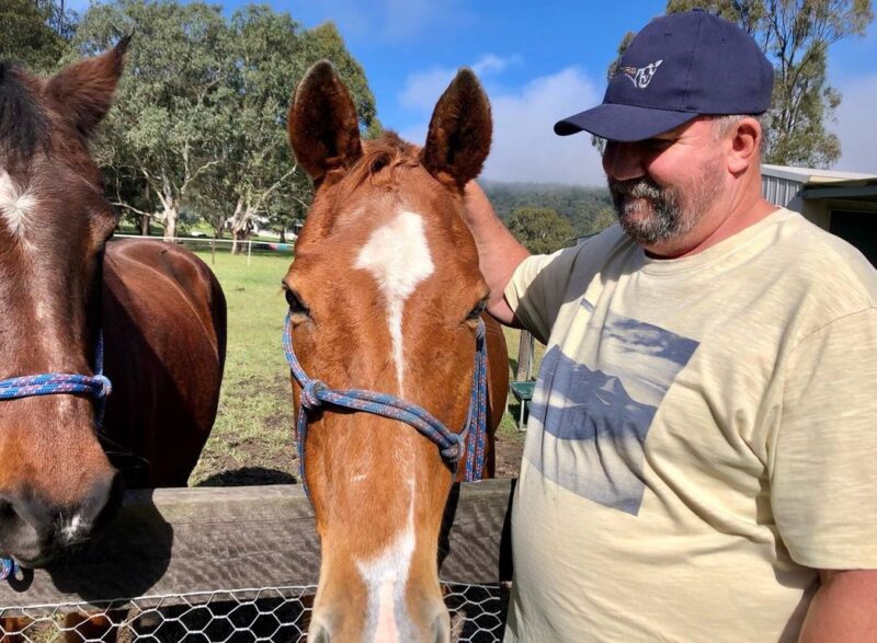 HUNTER HORSES HELPING TO HEAL ANXIETY, DEPRESSION AND TRAUMA NBN News