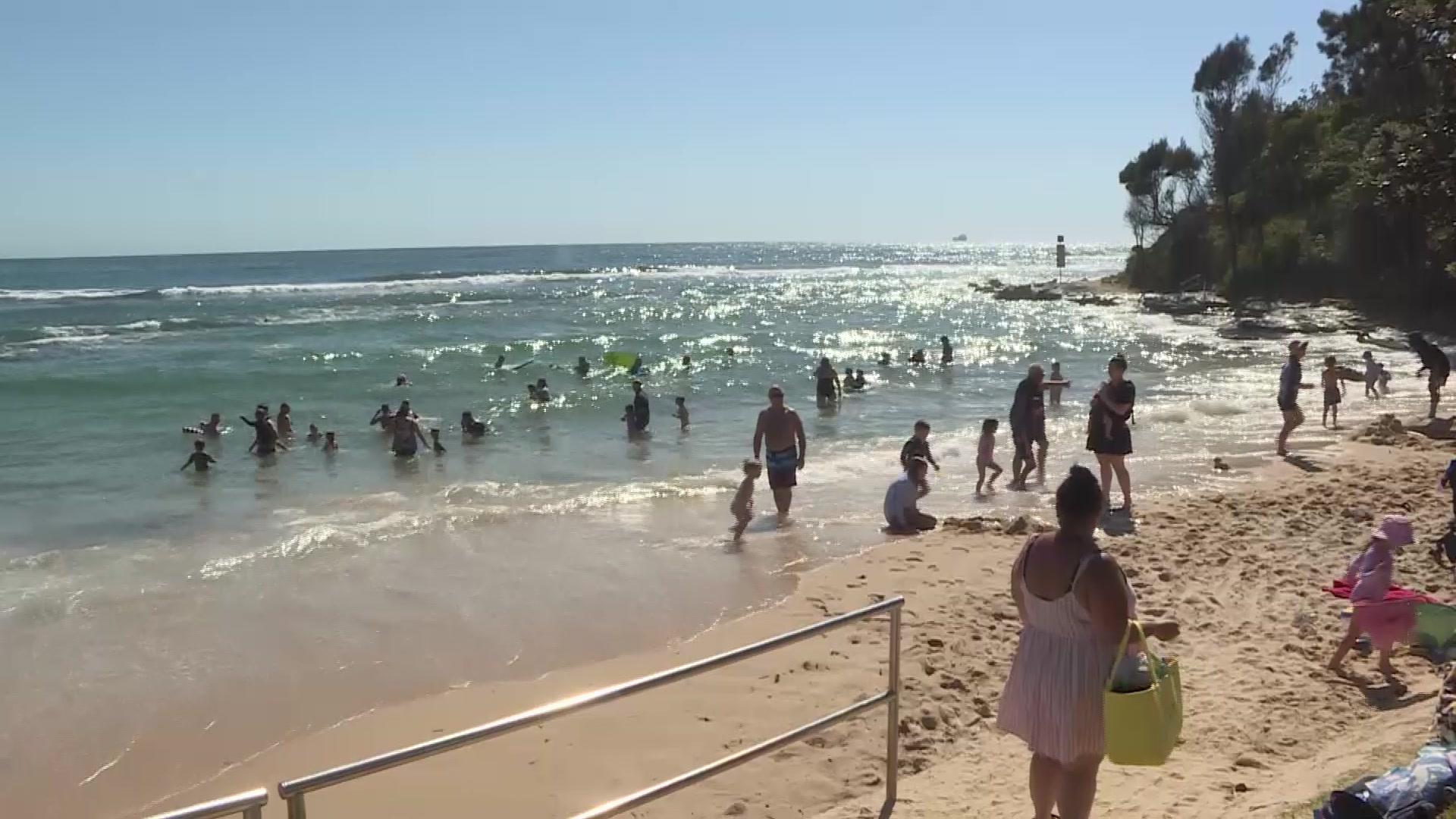 Man dies after being pulled from surf at NSW beach – NBN News