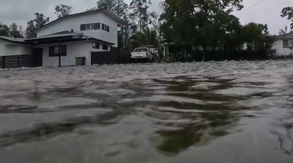 Torrential rain and damaging winds hit Hunter and North Coast – NBN News
