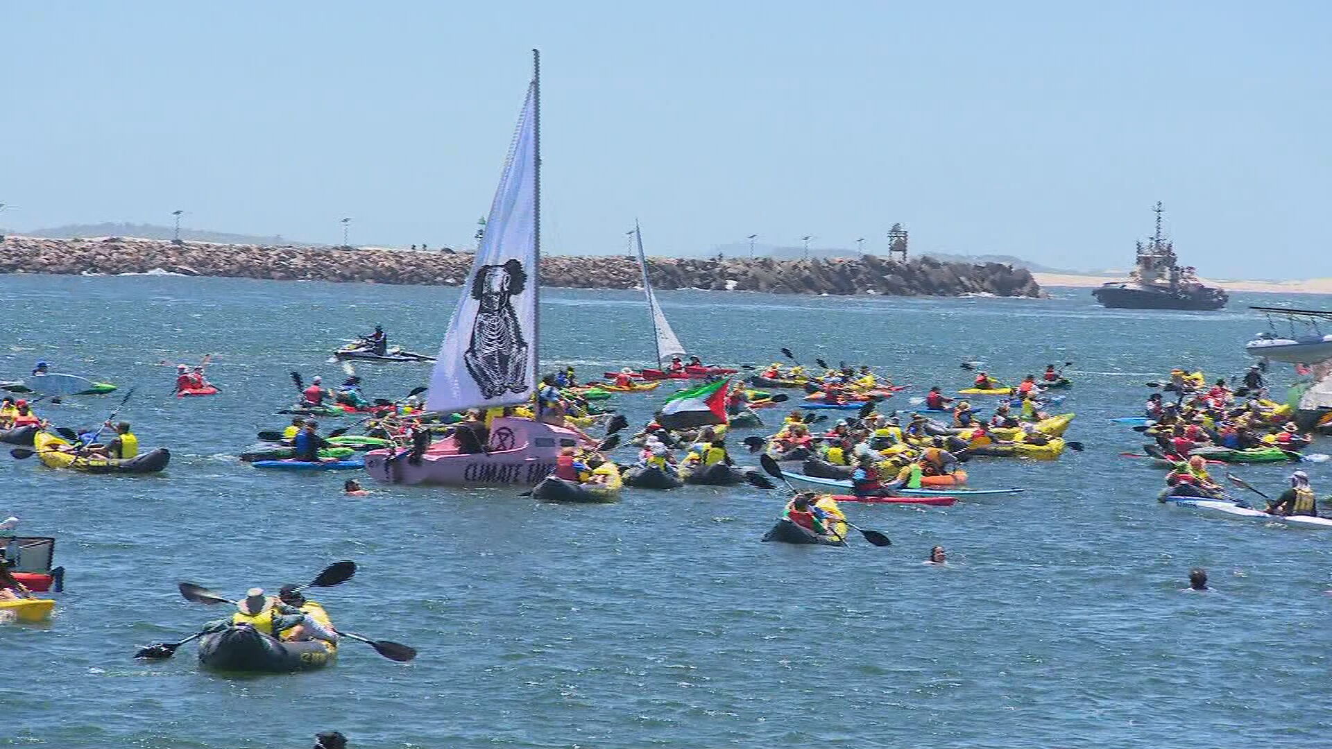 Rising Tide pushes for 2025 People’s Blockade at Newcastle Council ...